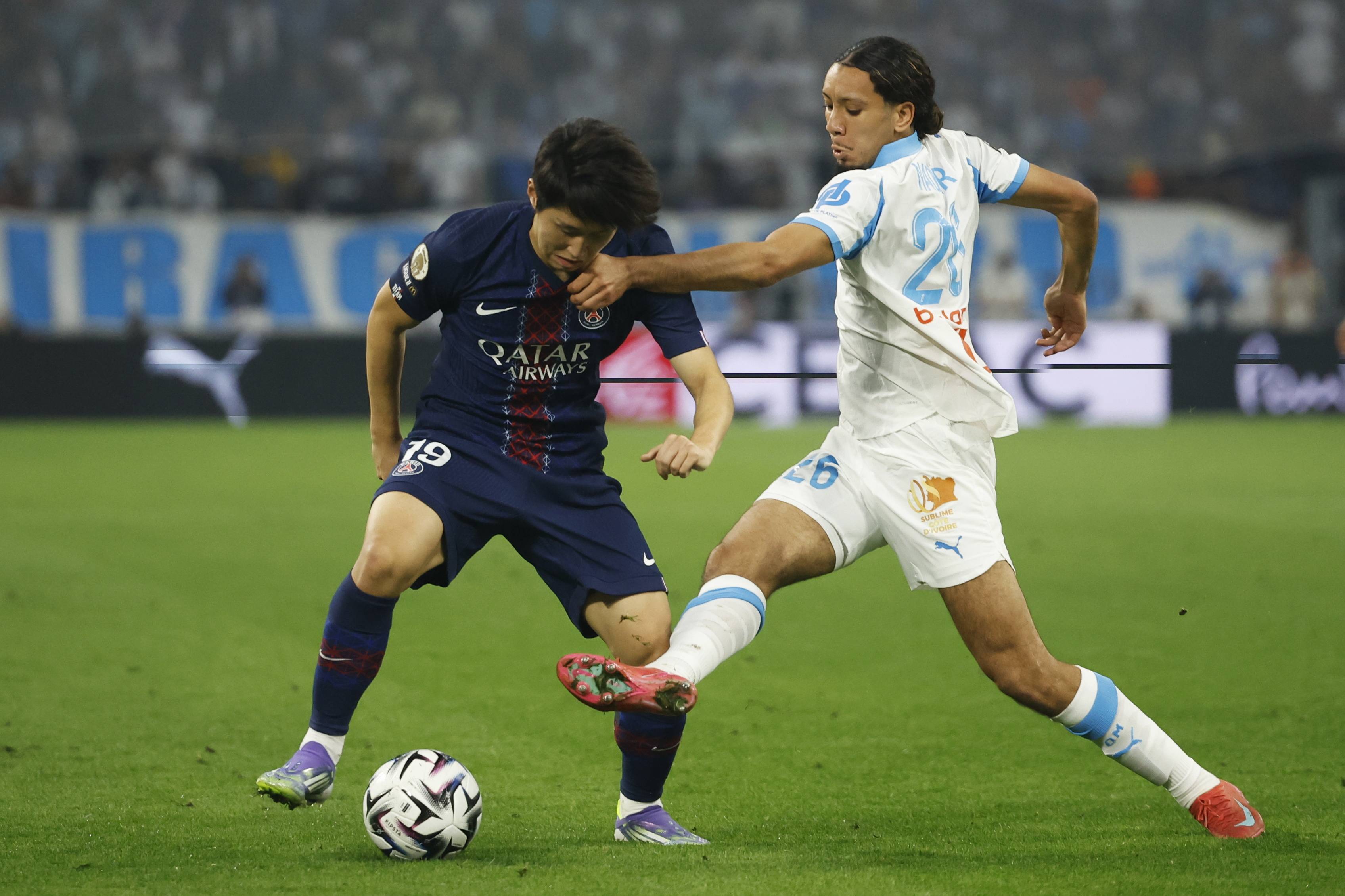 包含拉齐奥发布备战花絮；转会期强势反弹；法甲任务艰巨；身体对抗强度拉满的词条