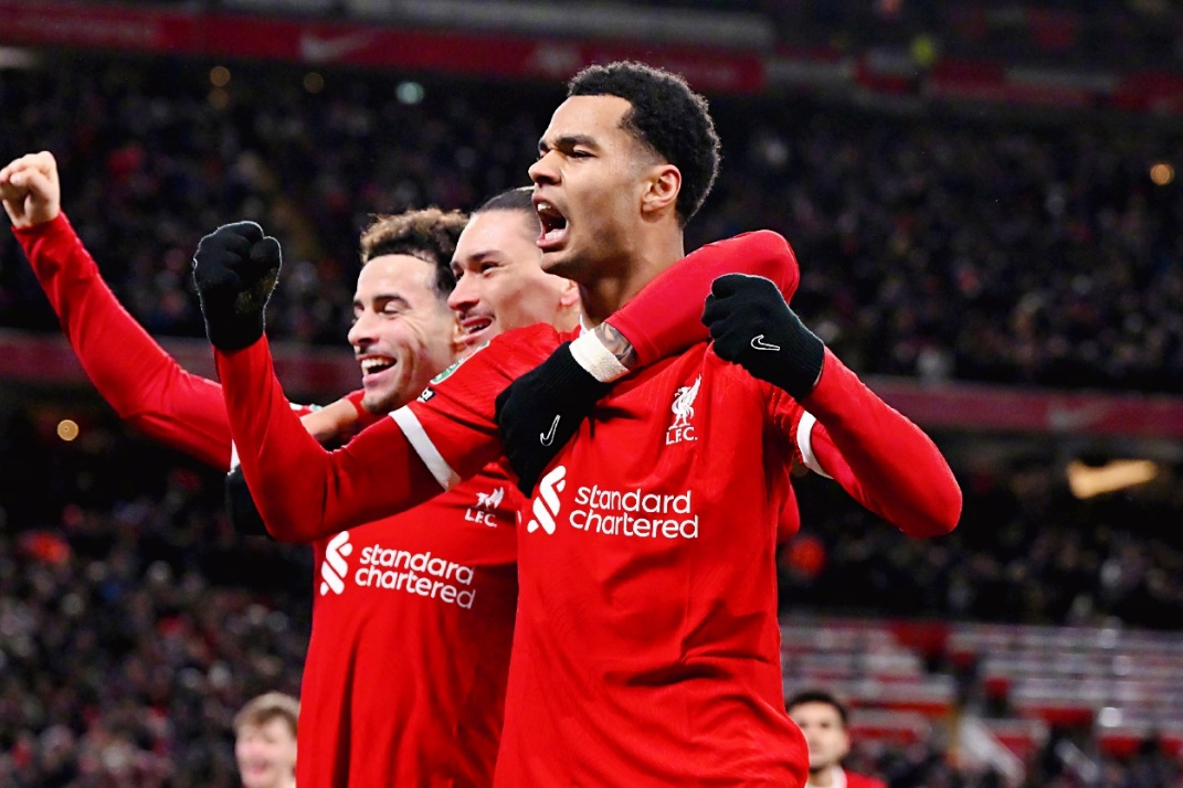 今夜布莱顿绝杀压哨：意甲节点到来，媒体盛赞，控场能力受关注的简单介绍